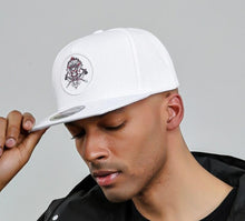 Charger l'image dans la galerie, Casquette Indian Dead Blanche