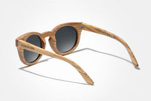 Charger l'image dans la galerie, Lunettes de soleil en bois Amazonia (6 couleurs disponibles)