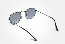 Charger l'image dans la galerie, Lunettes de soleil Kamloops (6 couleurs disponibles)