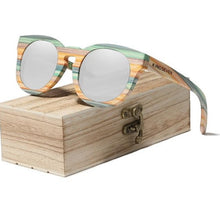 Charger l'image dans la galerie, Lunettes de Soleil en bois Porticcio (7 couleurs disponibles)