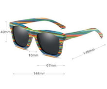Charger l'image dans la galerie, Lunettes de soleil en bois Pride (4 couleurs disponibles)