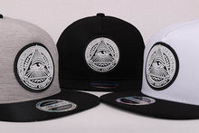 Charger l'image dans la galerie, Casquette ILLUMINATI (3 couleurs disponibles)