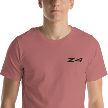 Charger l'image dans la galerie, T-Shirt Z4 brodé unisexe