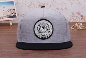 Casquette ILLUMINATI (3 couleurs disponibles)